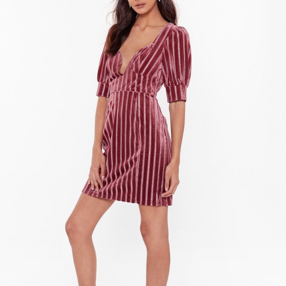 NEW 🌺 Velvet Glitter Mini Dress NWT - Picture 3 of 6